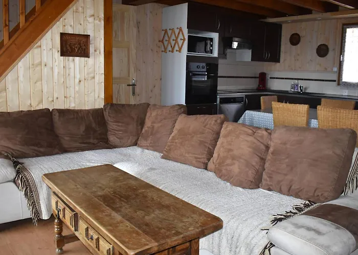 Alpehytte Plein Sud A Font-romeu, 3 Chambres, Avec Jardin - Fr-1-580-10 *